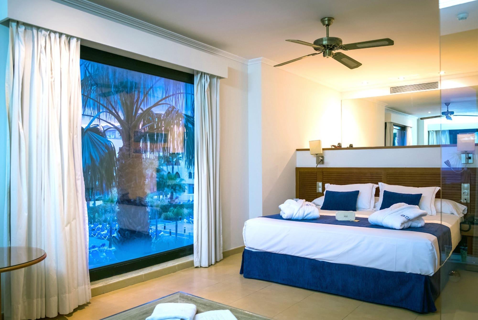 Playa Marina Spa Hotel - Luxury Ayamonte Bagian luar foto