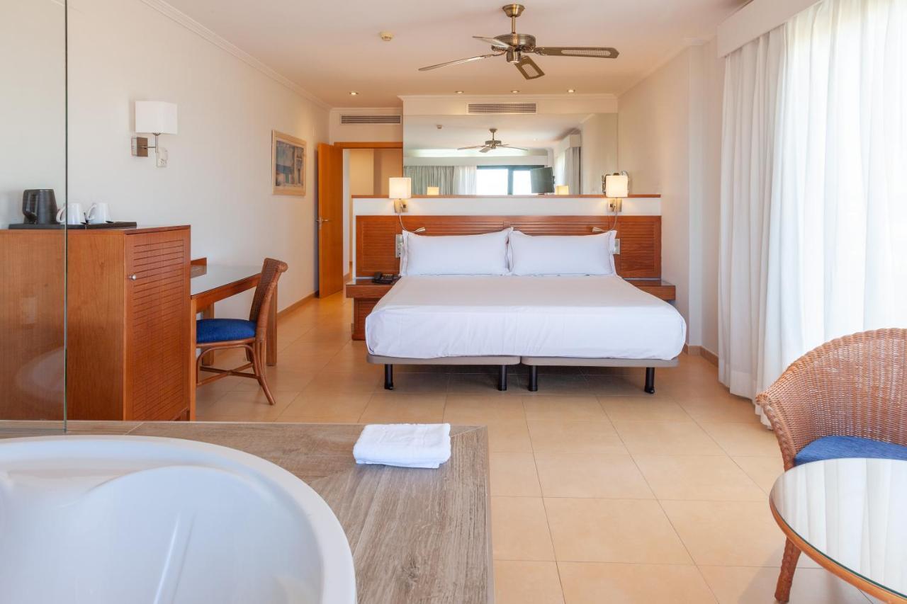 Playa Marina Spa Hotel - Luxury Ayamonte Bagian luar foto